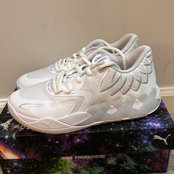 Puma Mb01 Low Lamelo Ball shoes - Picture 4 of 6